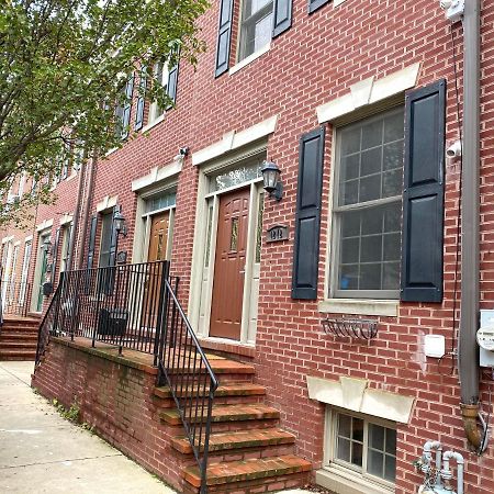 Alina & Fanny - Philadelphia 1212 Mt Vernon St Exterior photo